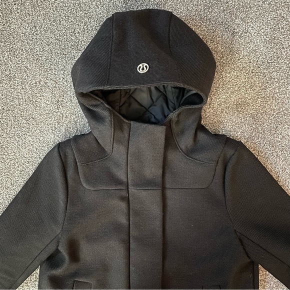 Lululemon Winter Coat - Picture 4 of 5
